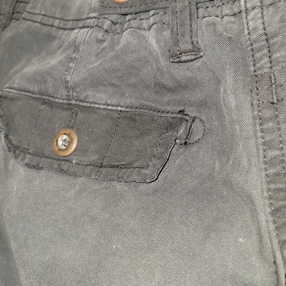 American Eagle, size 32, Black cargo shorts